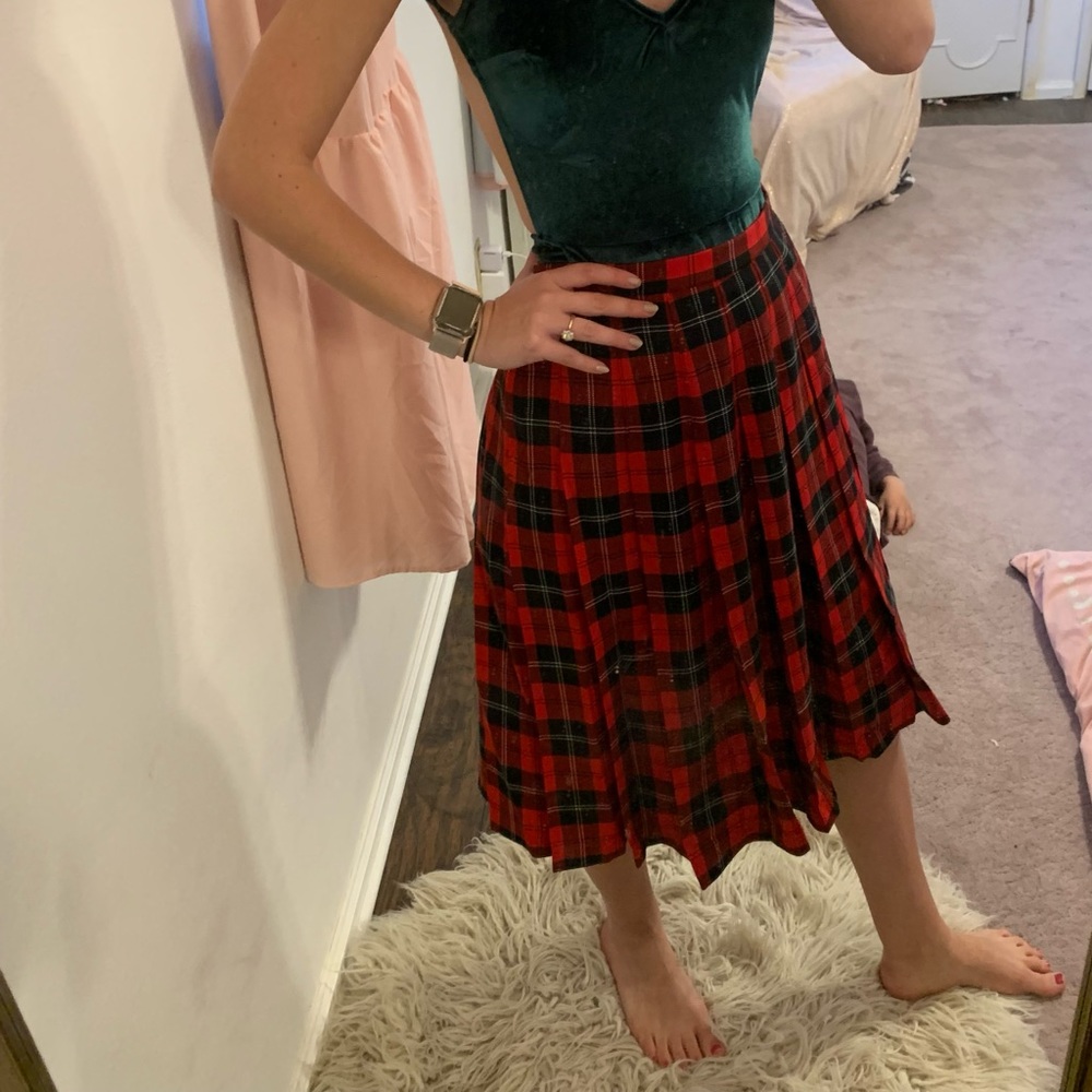 Pendleton | Vintage Red Plaid pleated Midi Skirt - Picture 5 of 7